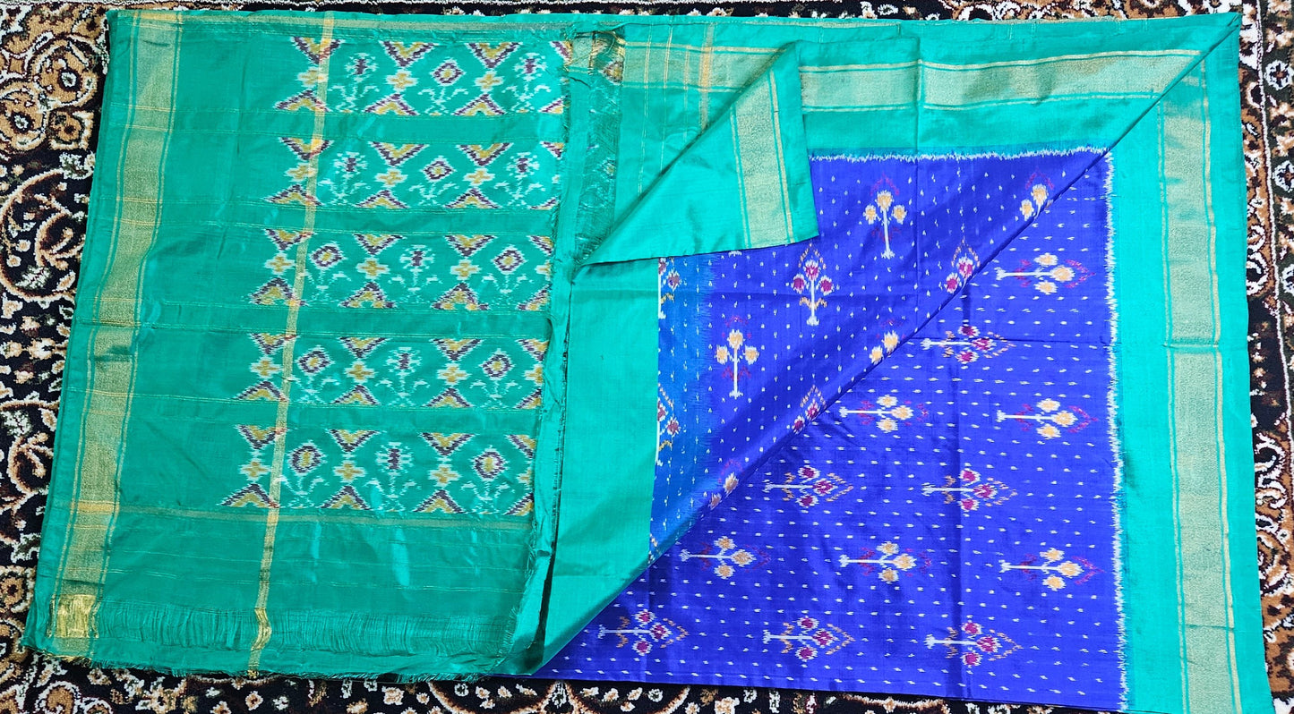 Ikat Pochampally Saree with Geometric Patterns