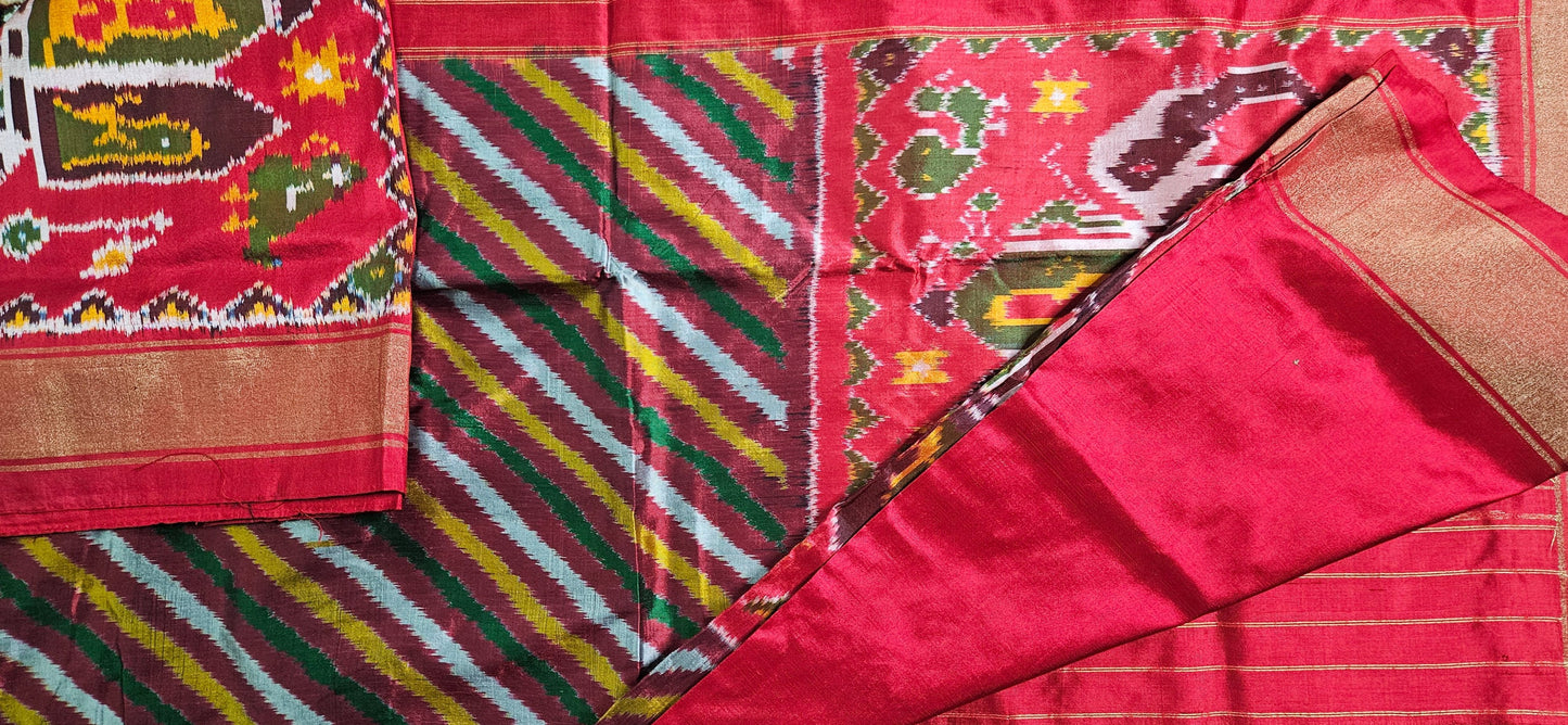 Exquisite Handwoven Pochampally Silk Saree