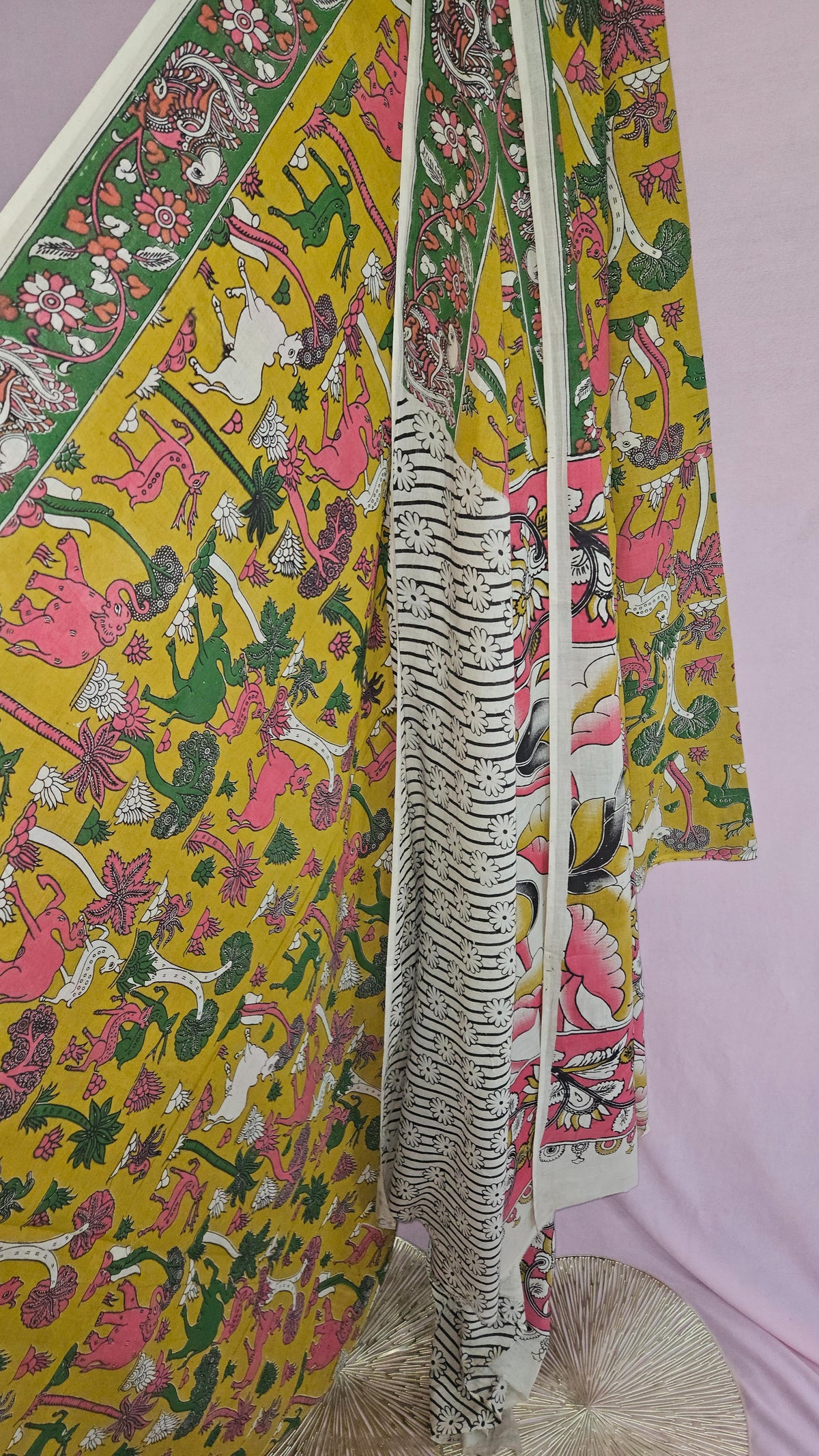 Kalamkari-Inspired Wildlife Print Saree