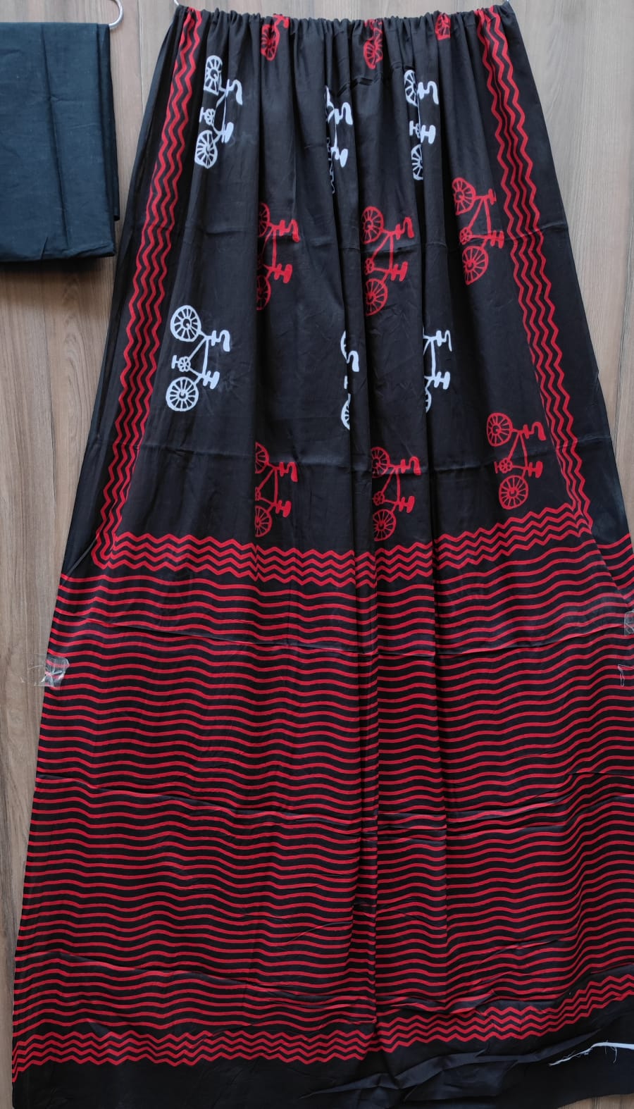 Mulmul Cotton Saree with Blouse Piece