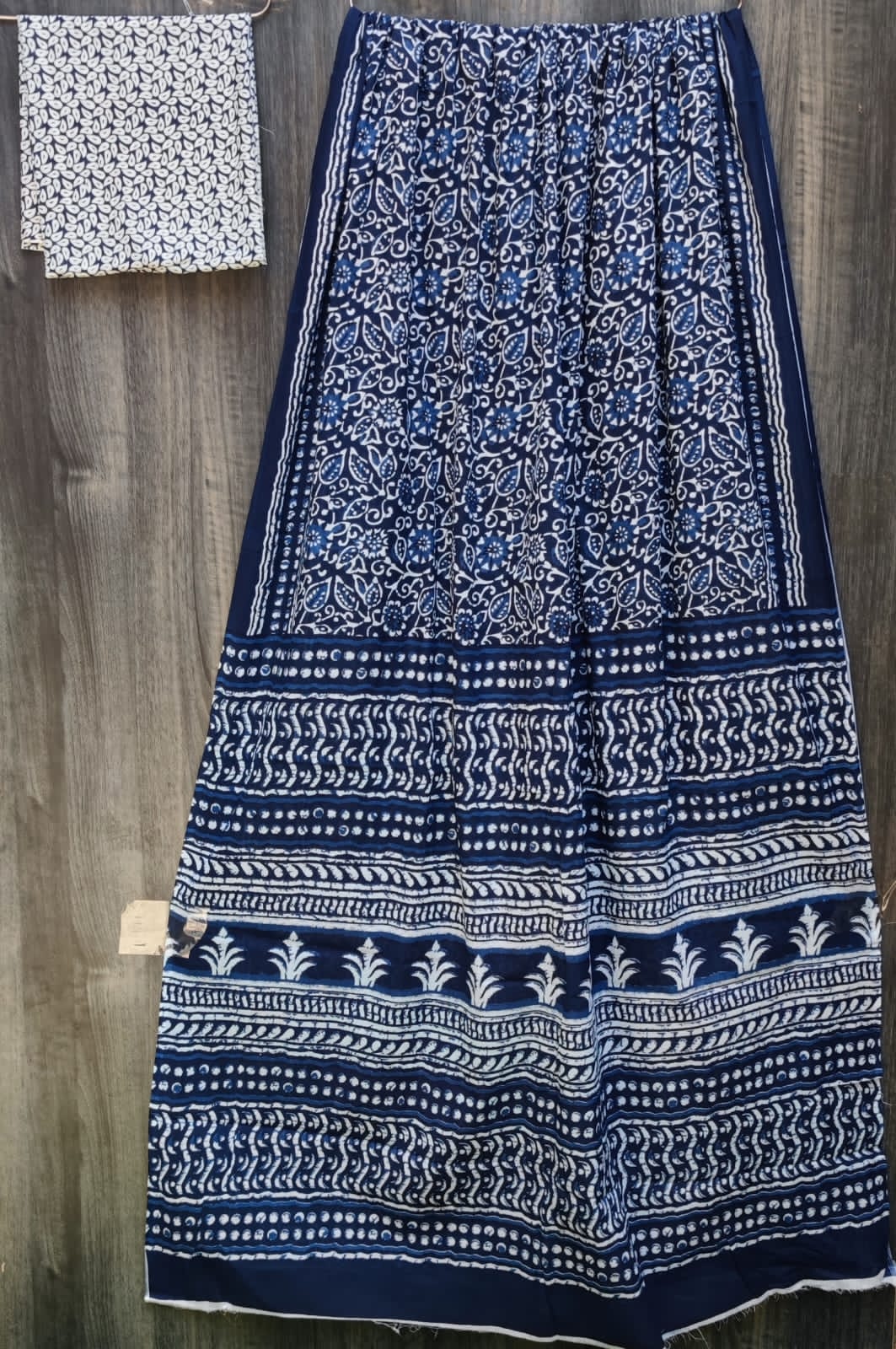 Mulmul Cotton Saree with Blouse Piece